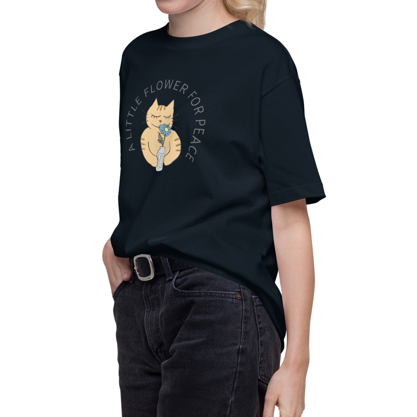 猫Tシャツ|A Little Flower for Peace|やさしさを届けるデザイン