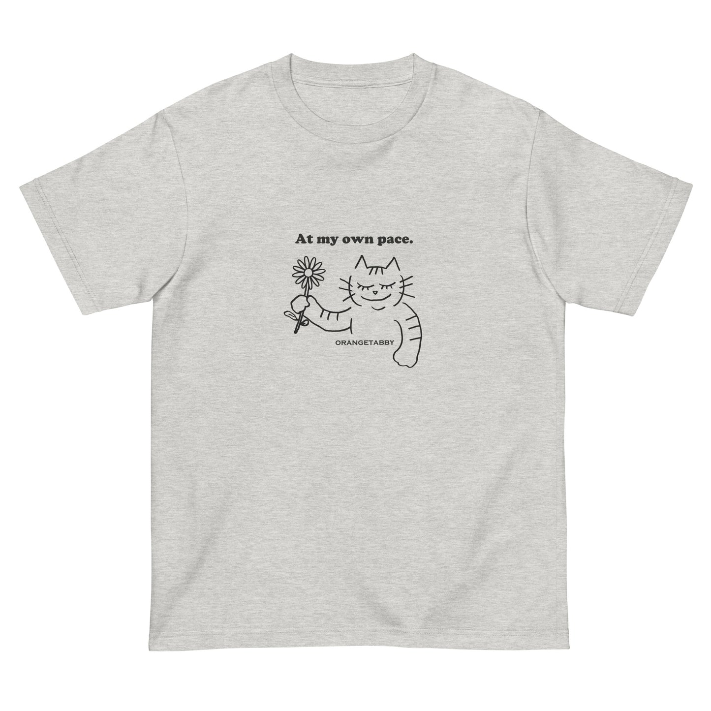 猫Tシャツ｜At my own pace.｜ミニマル線画（J）