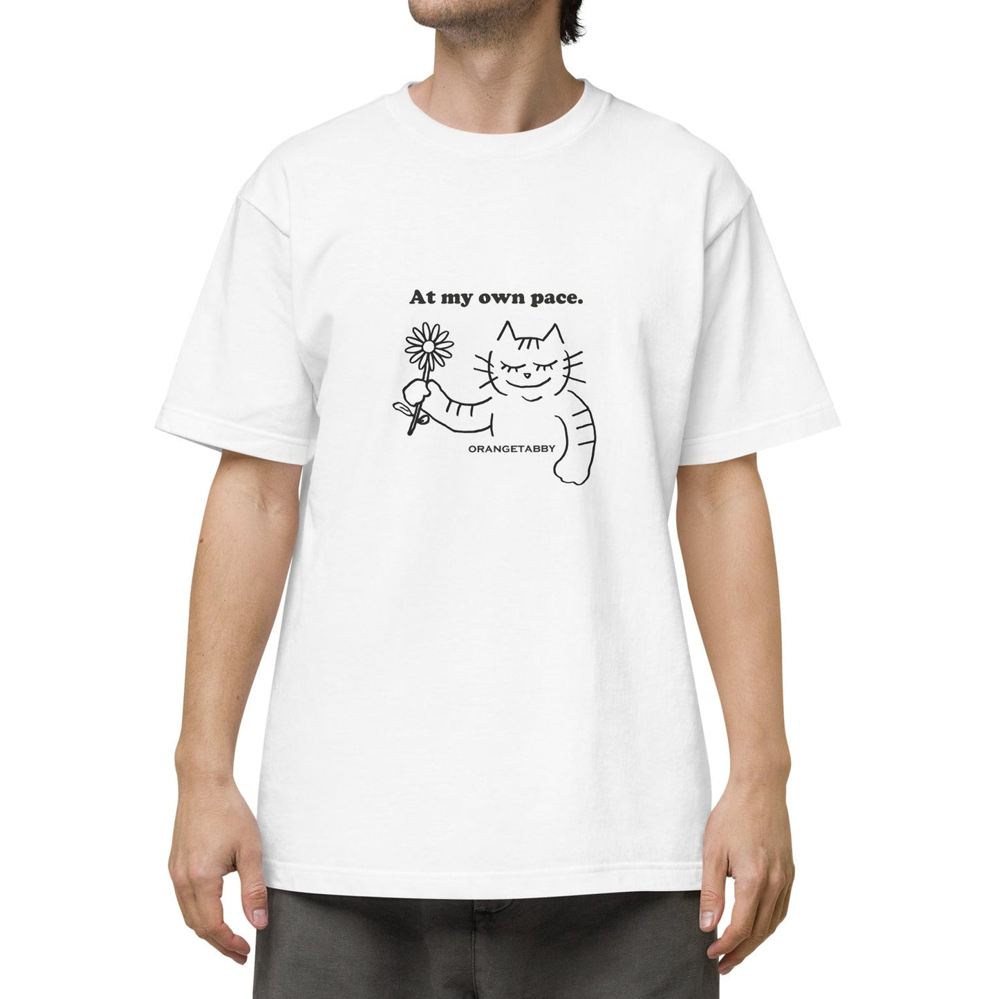 猫Tシャツ｜At my own pace.｜ミニマル線画（J）