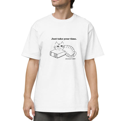 猫Tシャツ｜Just take your time.｜ゆっくり過ごす猫の線画デザイン（J）